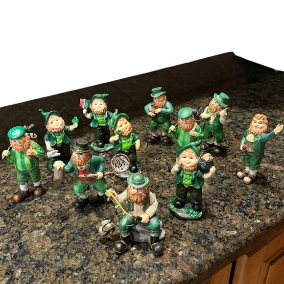 Leprechaun 5” Figurine Resin Irish St. Patrick’s Day Lucky Green You Choose EUC - Picture 1 of 12
